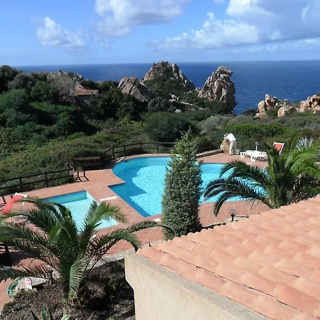 Holiday home Ginepro Giallo