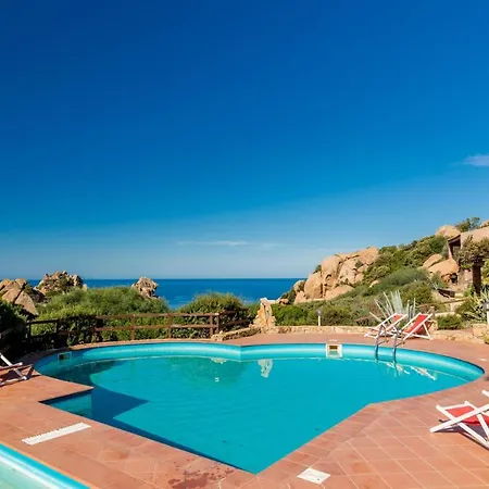 Holiday home Ginepro Giallo *